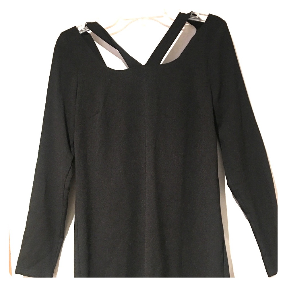 Mini long sleeve black cocktail dress